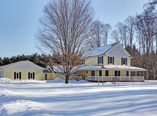 9815 Leonard St, Coopersville, MI 49404