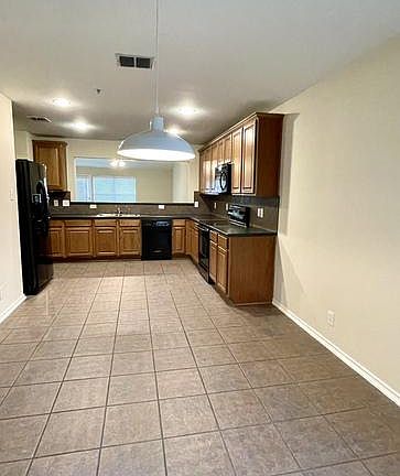 5th image of 13715 Biltmore Lks