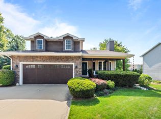 1374 Mill Pond Rd, Bourbonnais, IL 60914