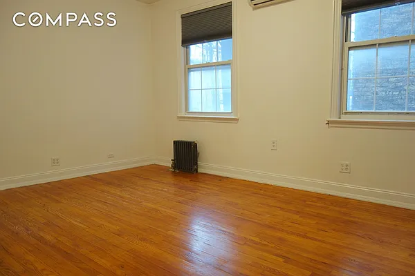 Rented by Compass | media 12