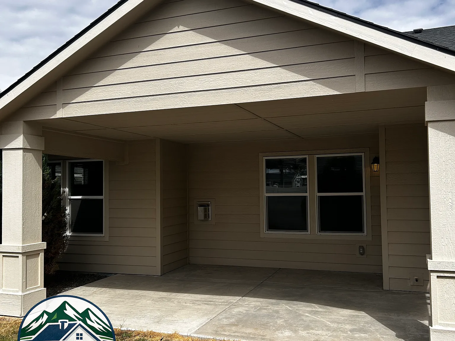 1875 W Deserthawk Dr — Photo 3