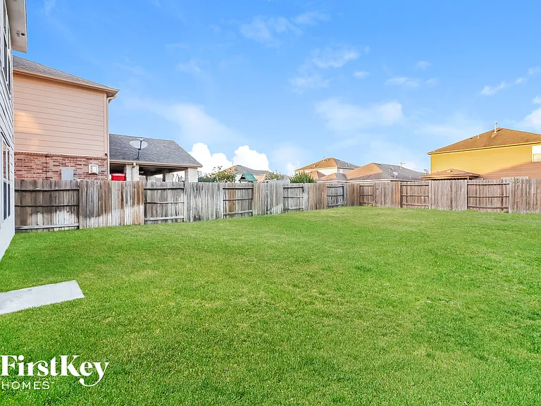 19619 Tacoma Springs Dr — Photo 14