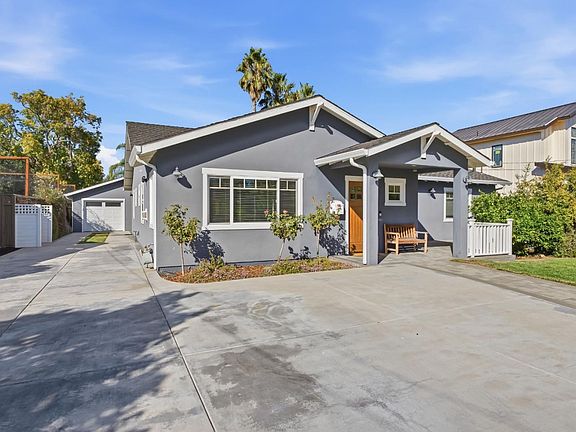 3rd image of 14785 Nelson Way