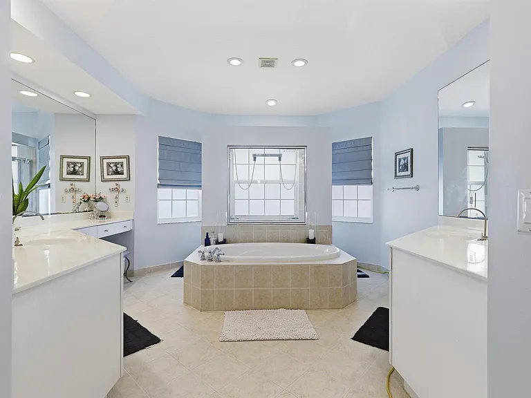11585 SW Fieldstone Way — Photo 28