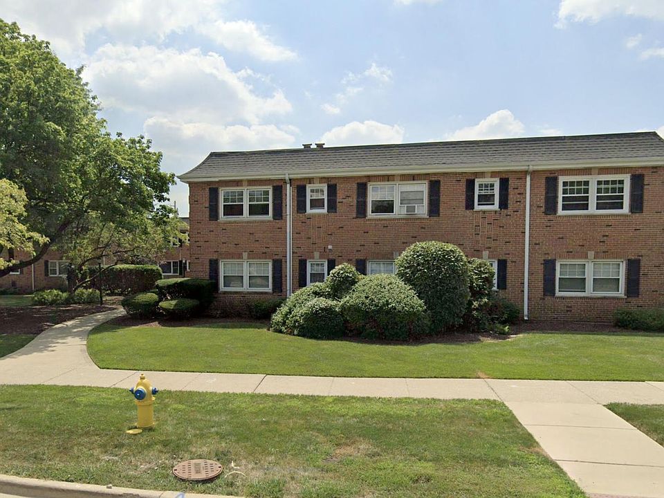 1st image of 166 E Elmhurst Ave #2A