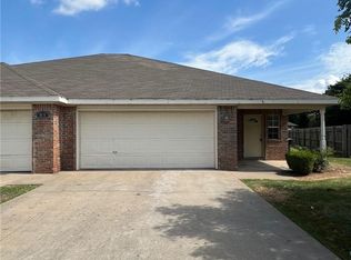 1132 Remington Dr UNIT A, Springdale, AR 72764