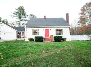 70 Rockwood Dr, China, ME 04358