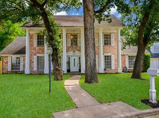 8011 Vickridge Ln, Spring, TX 77379