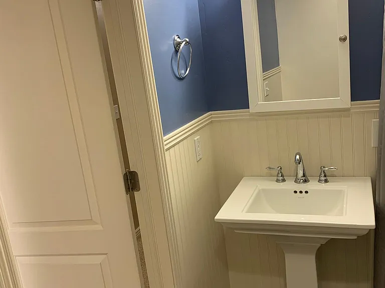 245 E July Ln — Photo 13