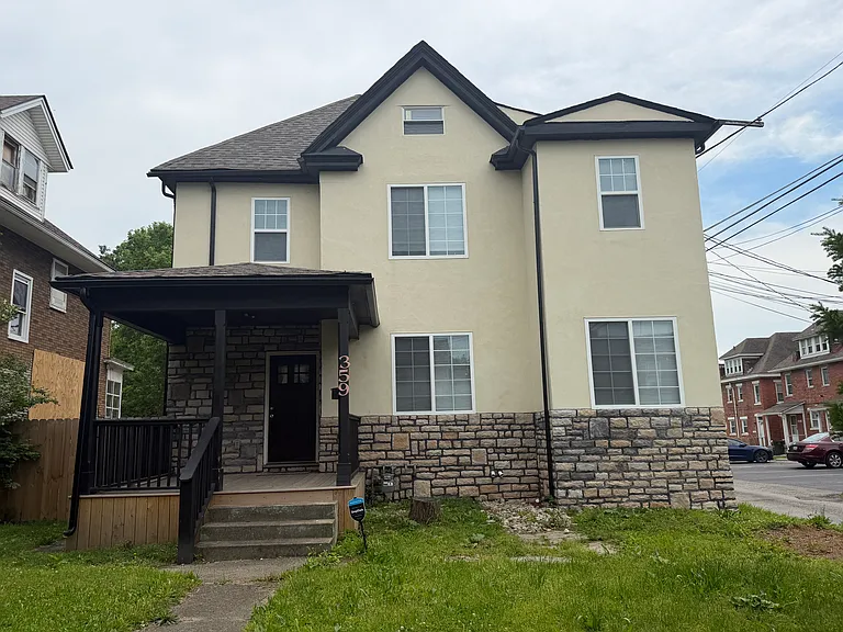 359 Alden Ave #A — Photo 2