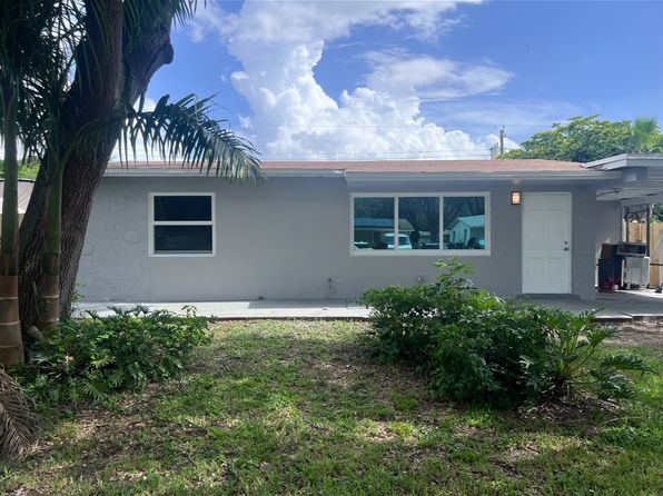 9416 SW 52nd Ct, Fort Lauderdale, FL 33328