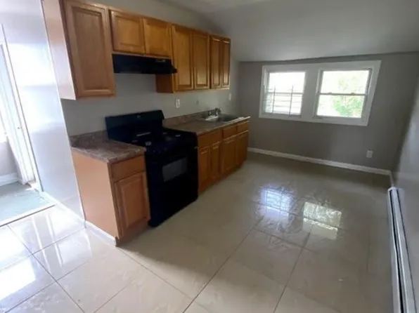 95 Alexander St, Newark, NJ