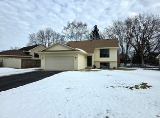 3914 Westbury Trl, Eagan, MN 55123