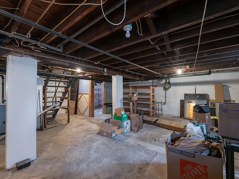 2911 Shirey Ave — Photo 29