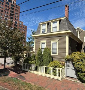 379 Cumberland Avenue #3, Portland, ME, 04101