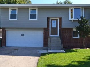 729 Hudson Ave, Romeoville, IL 60446