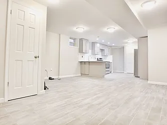 Rented by MAC Realty NY