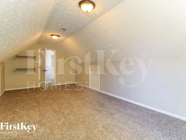 4513 Waterman Dr — Photo 13