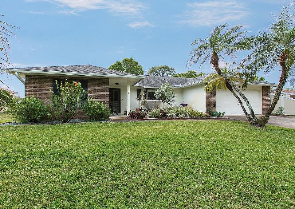 1st image of 1549 Eastlake Ln #11