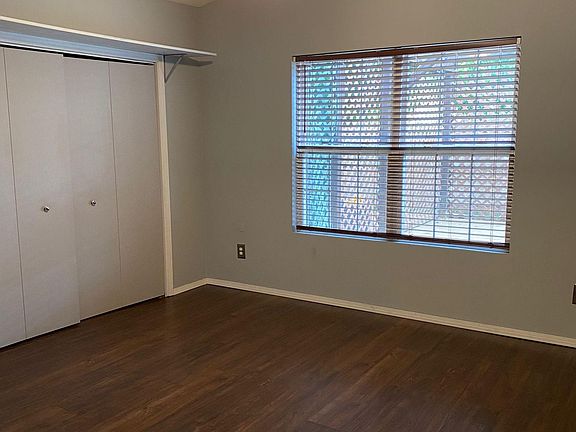 5th image of 3404 Bohmer Dr