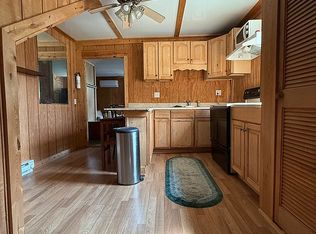 1437 County Line Rd, Champion, PA 15622