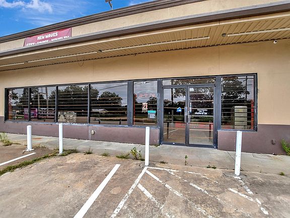 5th image of 9240 State Highway 75 S