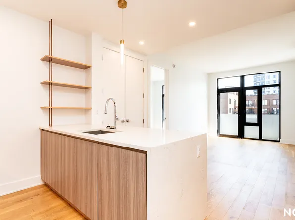 2-24 26th Avenue image 3 of 23