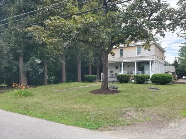 851 Lancaster St, Leominster, MA 01453