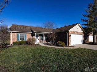 15 Indian Cove Cir, Oxford, OH 45056