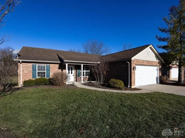 15 Indian Cove Cir, Oxford, OH 45056
