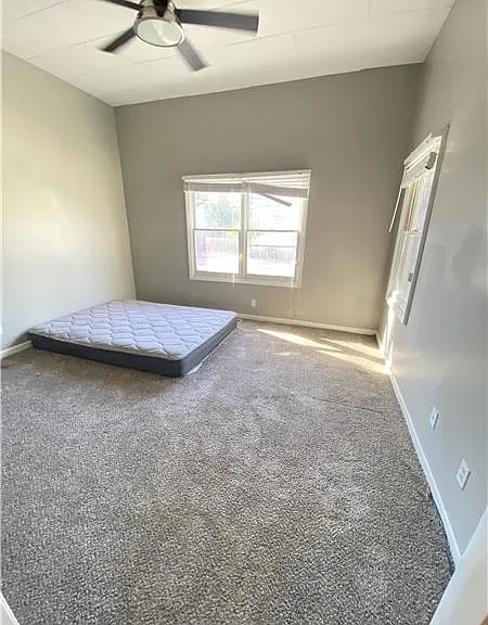 2602 Jefferson St — Photo 9