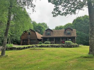 16 Gillespie Rd, Middle Granville, NY 12849