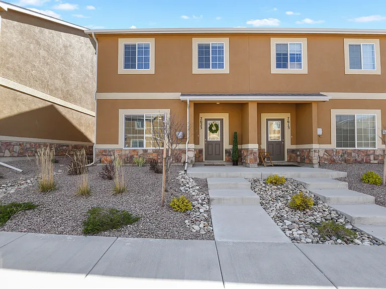 7623 Jack Pine Grv — Photo 2