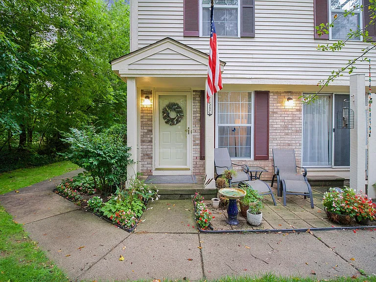2158 Hidden Meadows Dr #C — Photo 1