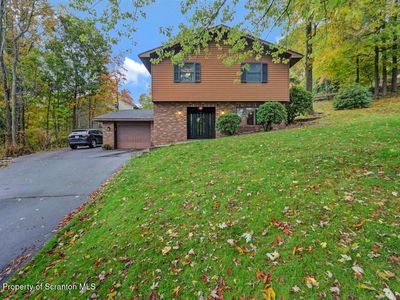 803 W Grove St, Clarks Summit, PA, 18411
