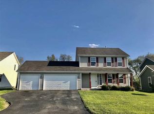 702 Lanae Way, Roscoe, IL 61080