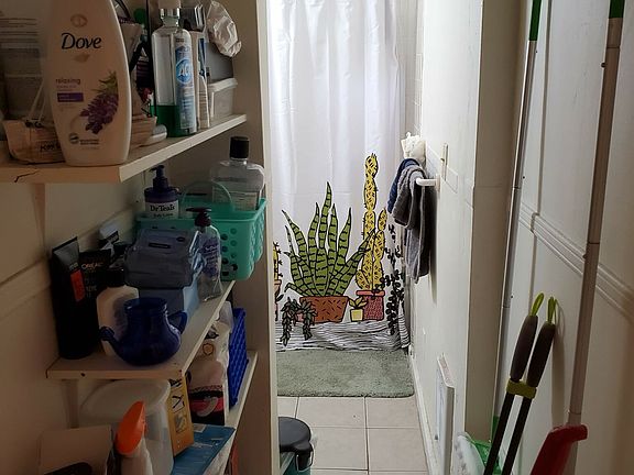 4th image of 17 Bay St APT 3L