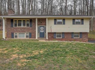 471 Wine Cir, Blountville, TN 37617
