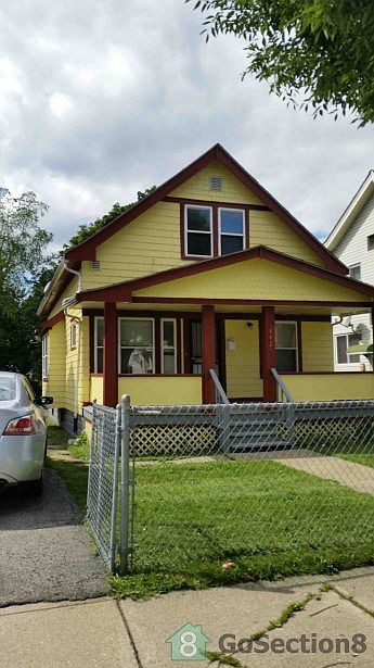 1st image of 3424 E 110th St