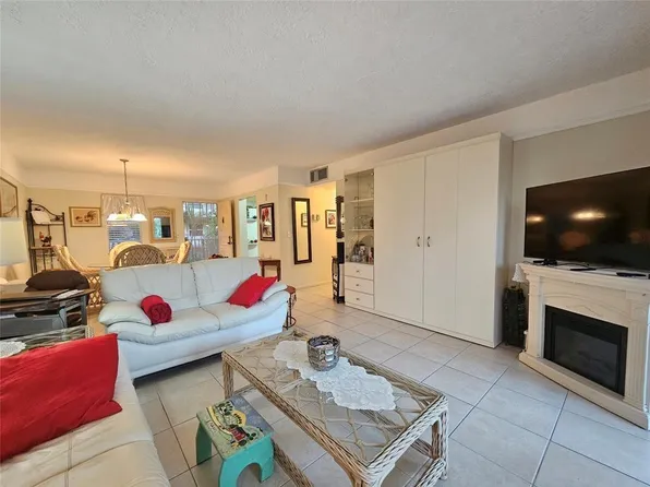 2871 Somerset Drive #205, Lauderdale Lakes, FL 33311