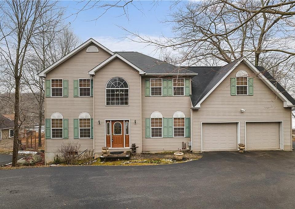 121 Brandyshire Dr, Tamiment, PA 18371 Zillow
