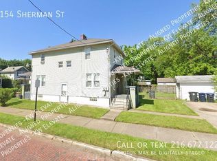 1154 Sherman St, Akron, OH 44301