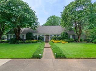 1557 W Crestwood Dr, Memphis, TN 38119