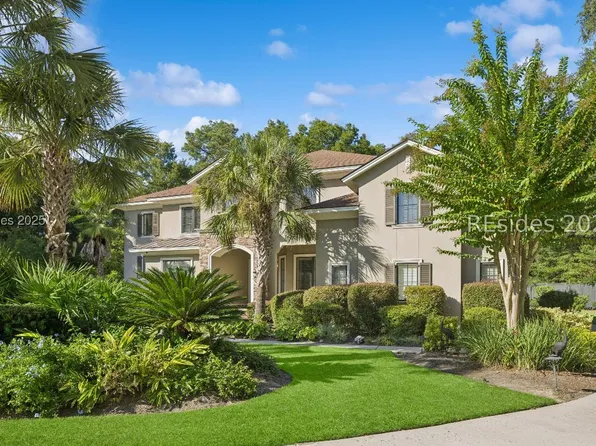 13 Hummock Pl, Hilton Head Island, SC 29926