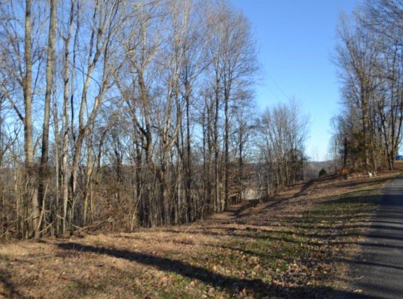 4th image of 552AC Cabin Hill Rd