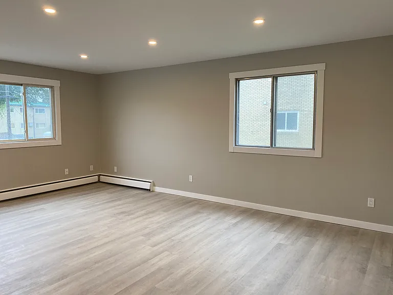 11919 104th St NW — Photo 13
