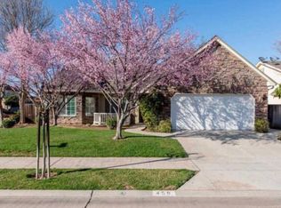 459 Prescott Ave, Clovis, CA 93619