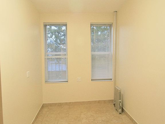 4th image of 4611 30th Ave APT 2R
