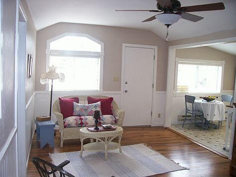 4th image of 1402 Linwood Ave