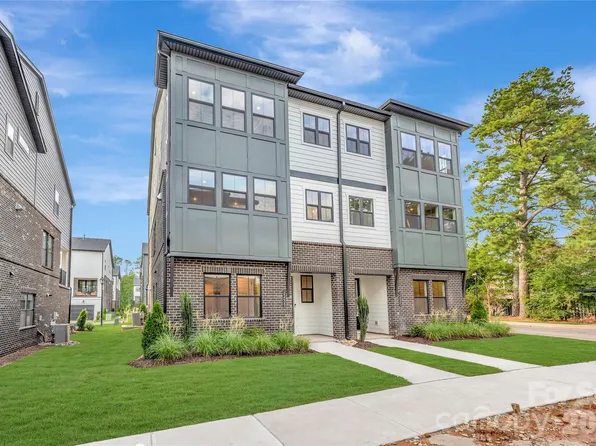 13009 Lucy Park Ln, Charlotte, NC 28277
